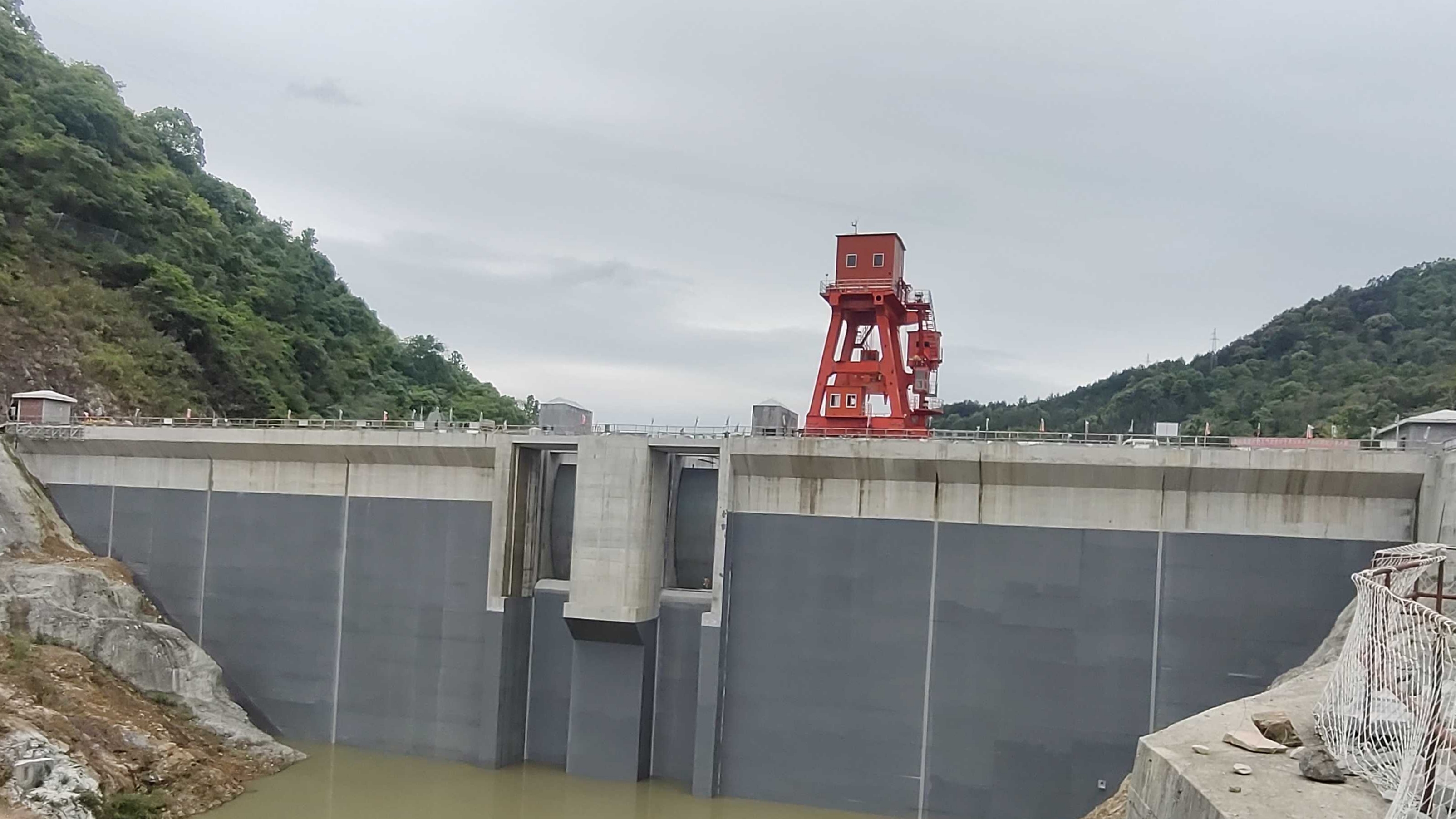 福建永泰抽水蓄能電站下庫大壩防滲化灌
